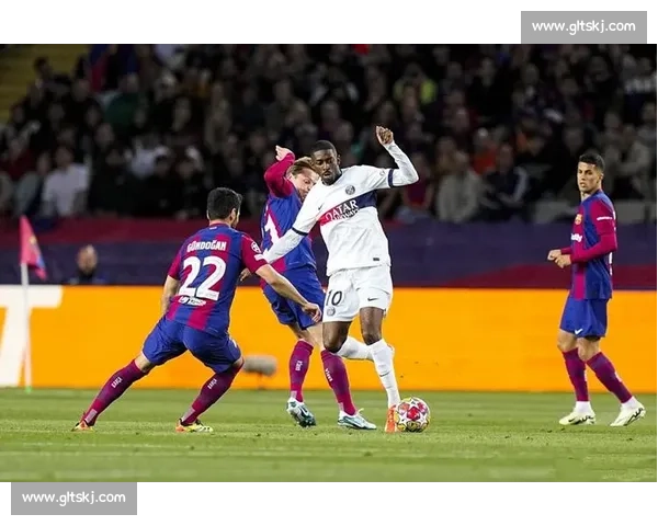 姆巴佩 9 场 12 球虐巴萨:本世纪第三,效率碾压 C 罗本泽马 姆巴佩 9 场 12 球虐巴萨:本世纪第三,效率碾压 C 罗本泽马