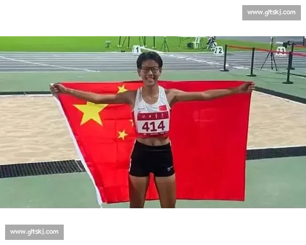 10 秒 46 破纪录！16 岁吴昊霖：百米后程狂飙太震撼