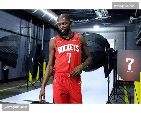 火箭新星集体哑火：亿元合同成赌局？乌度卡携杜兰特破局